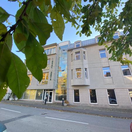 Hotel Adria Nová Dubnica Екстериор снимка