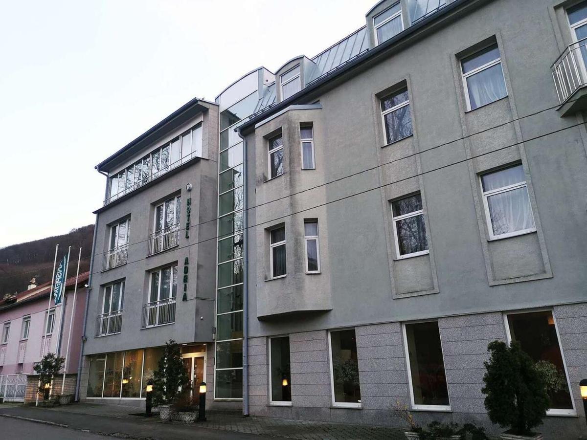 Hotel Adria Nová Dubnica Екстериор снимка