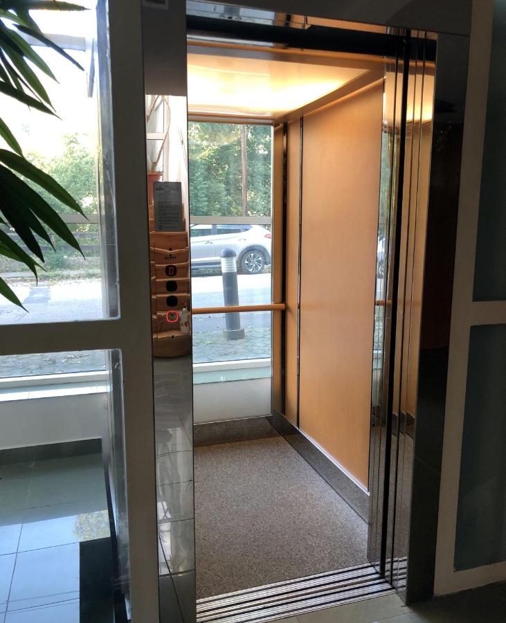 Hotel Adria Nová Dubnica Екстериор снимка